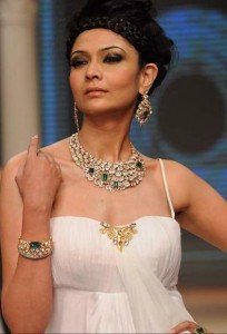 uncut diamond jewellery IIJW